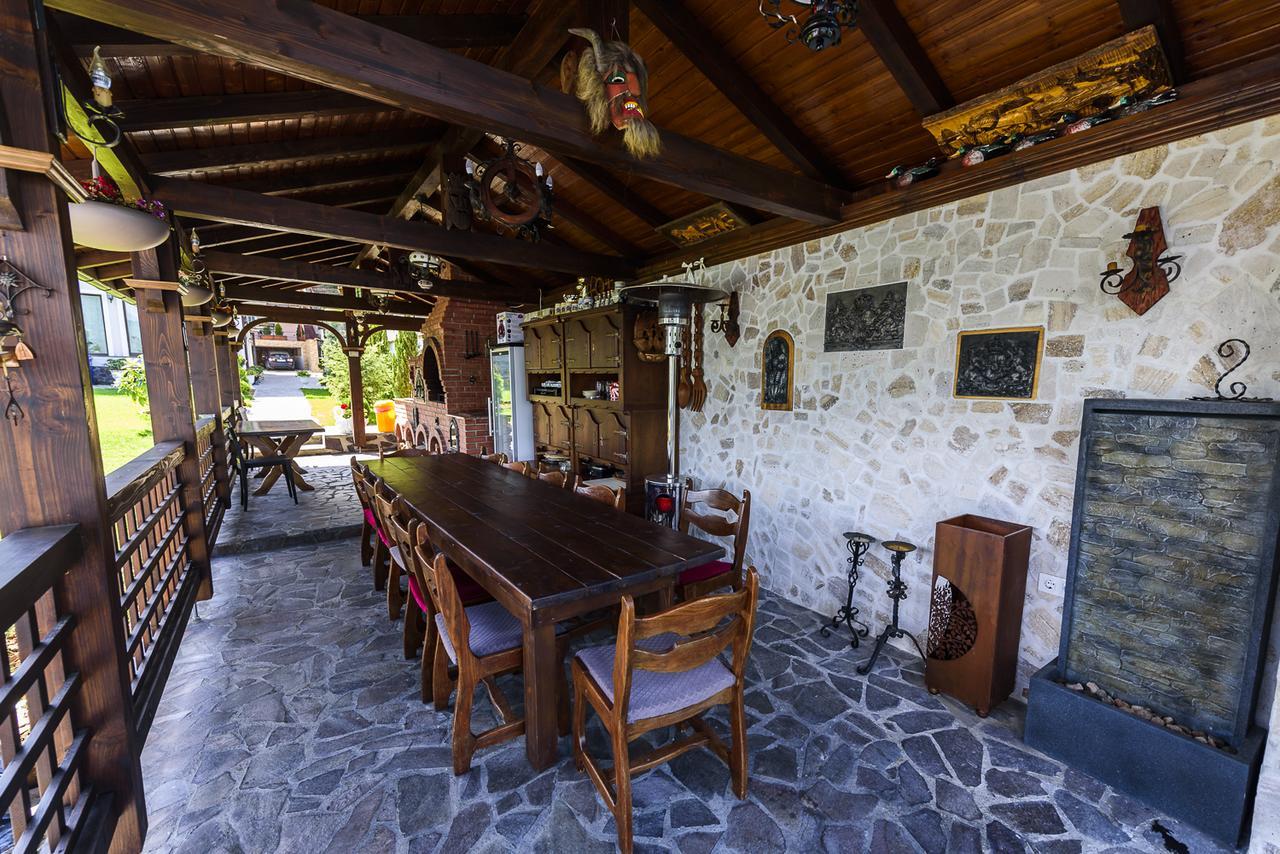 Отель Casa Andrei Оршова Экстерьер фото